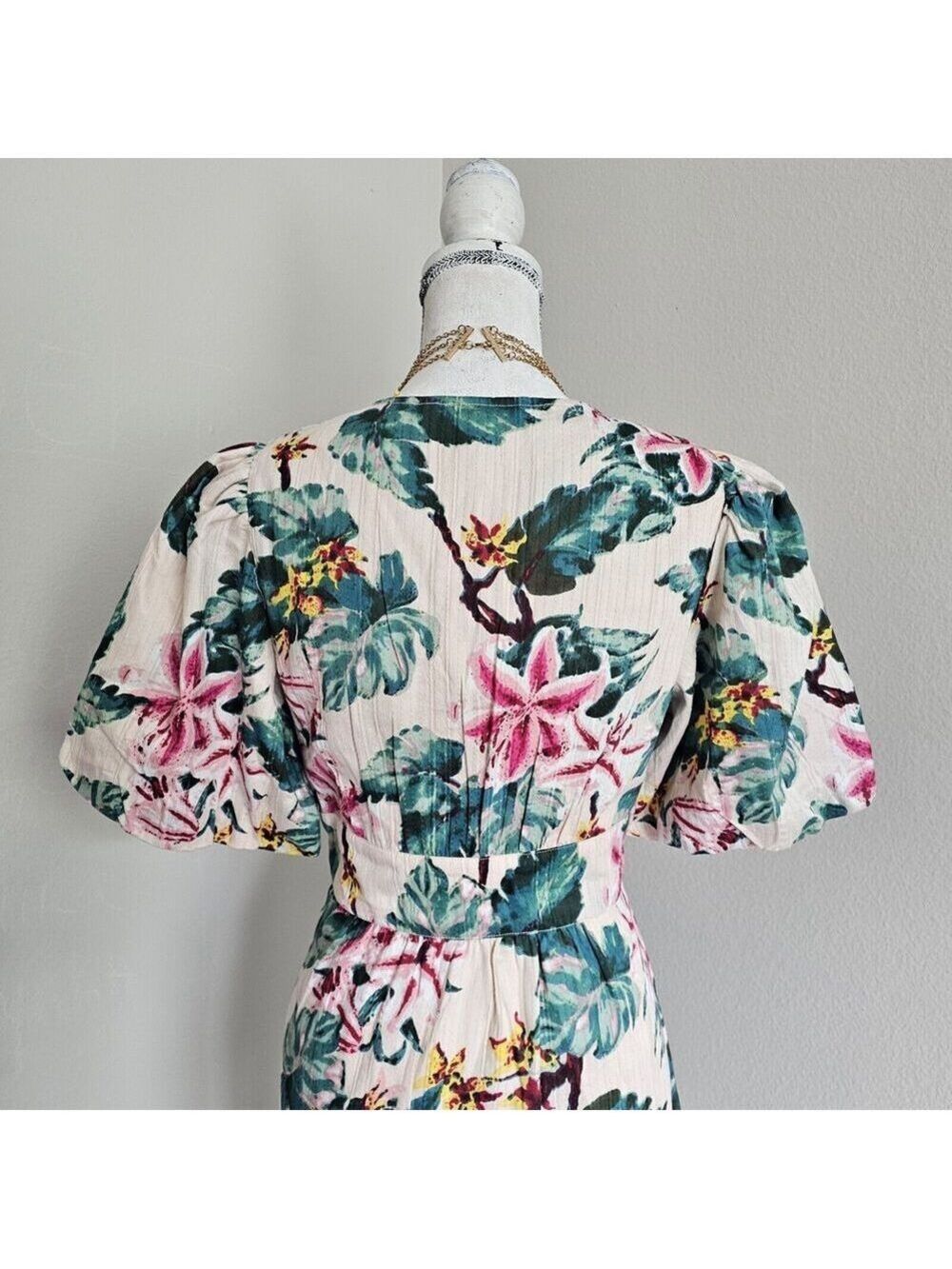 Walter Baker Fabienne Blush Azalea Floral Midi Dress Size M - Picture 4 of 12